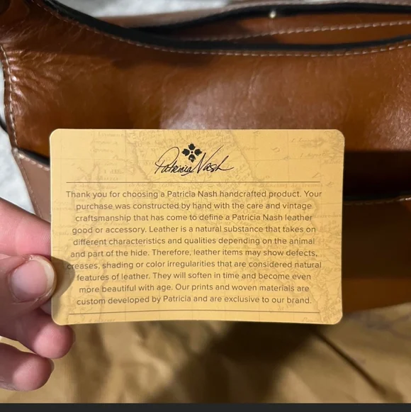 Patricia Nash London Heritage Saddle Bag, Card and Dust Bag $249 Retail EUC - Picture 2 of 6